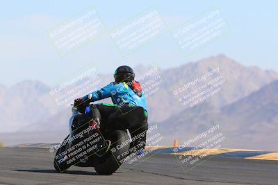 media/May-15-2022-SoCal Trackdays (Sun) [[33a09aef31]]/Turn 9 Backside Set 1 (920am)/